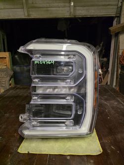 2023-2026 Ford F250 F350 Platinum LH DRIVER SIDE Projector LED Headlight OEM 
M29764
08-17-2026