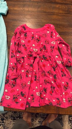 Baby clothes