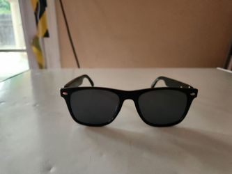 Sunglasses  w Bluetooth