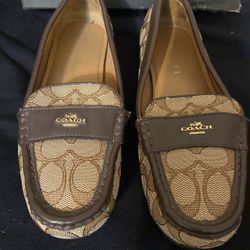 Coach Flats Size 6 1/2