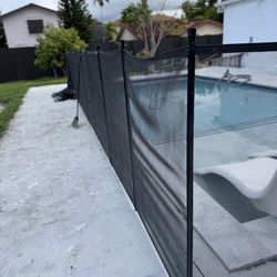 Pool security fence