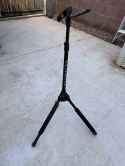 Stand / Guitar Stand