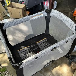Graco play Pen