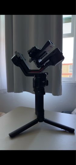 DJI RS 4, 3-Axis Gimbal