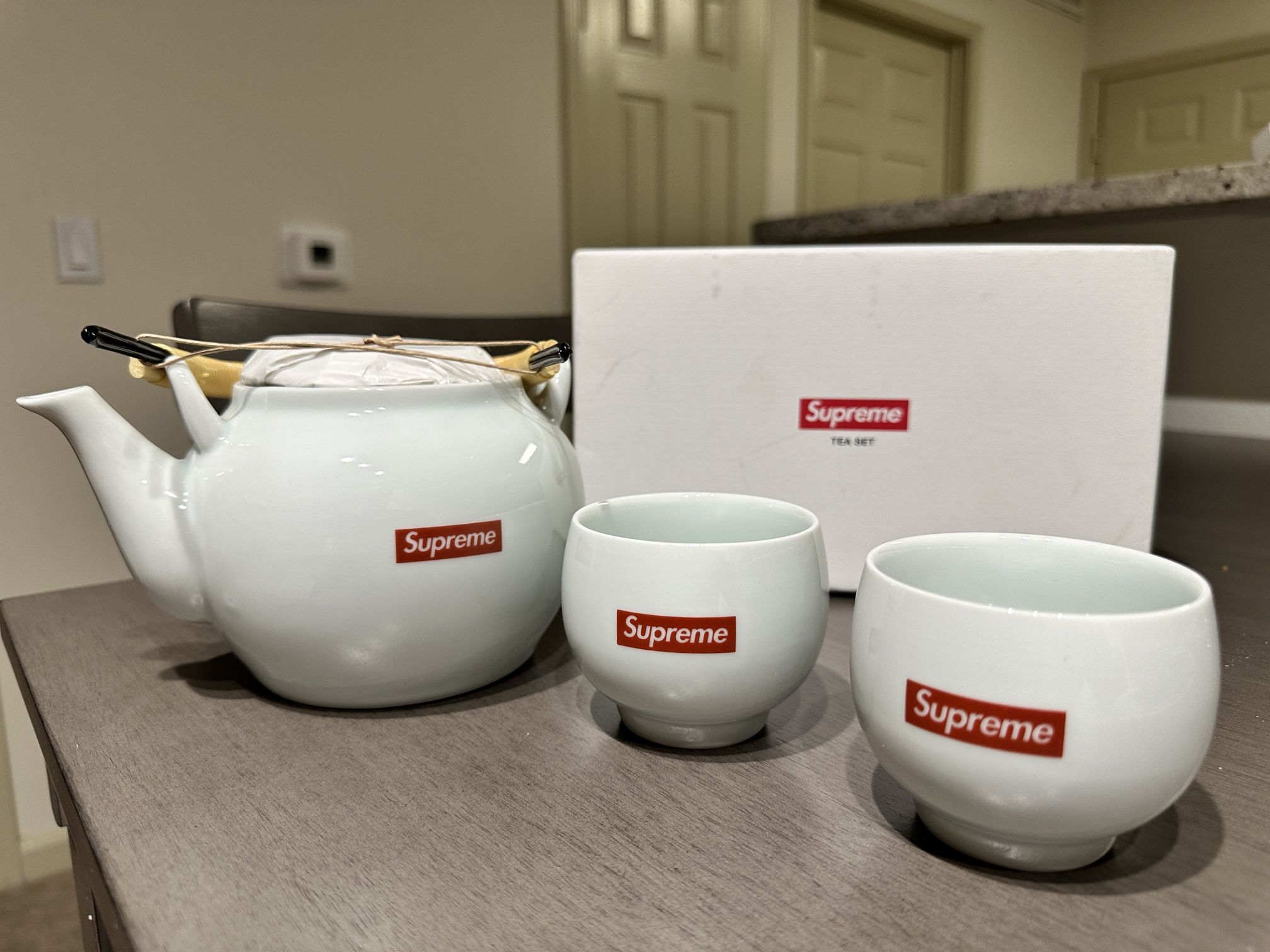 Supreme Tea Set for Sale in Los Angeles, CA - OfferUp