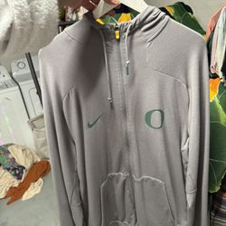 Nike Oregon Duck Hoodie (men’s L)