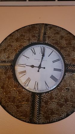 Reloj de pared muy grande