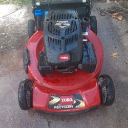 Toro Recycler Personal Pace Mower
