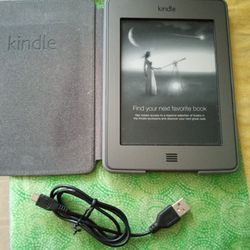 AMAZON KINDLE 6" INCH LCD TOUCH WI-FI E-READER WITH CASE