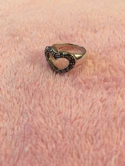 Heart silver ring