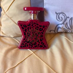 Woman’s perfume 150 for both