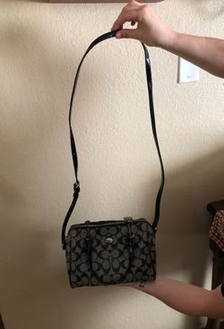 Authentic coach cross body purse