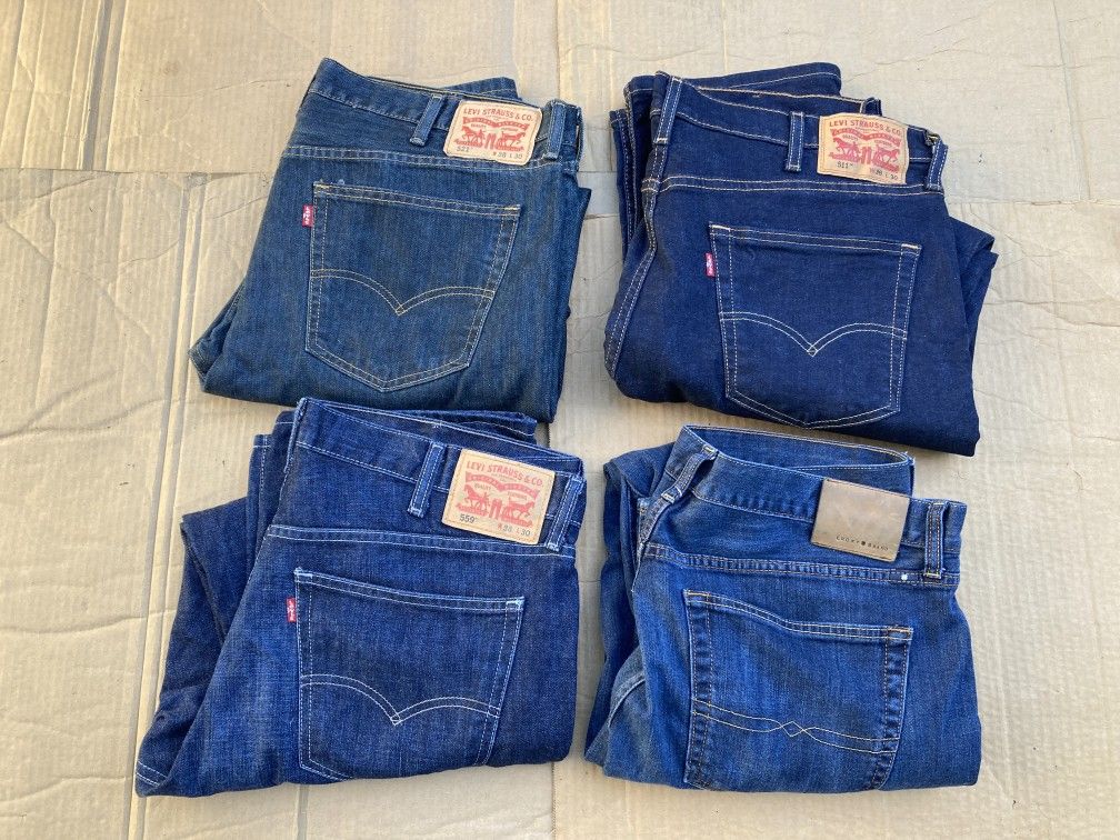 Levi Strauss & Lucky Brand W38 L30 Jeans