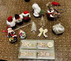 Adorable Christmas Lot