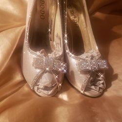 DODO shoes  new 6.5