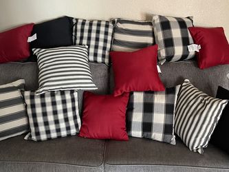 14 Accent Pillows Available For $35