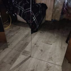 Cabinet With Mirror Doors