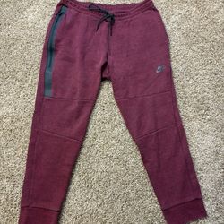 Nike Tech Fleece Jogger Pants Beet Red Men’s Size XL