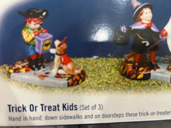 Department 56 Trick or Treat Kids