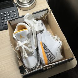 Retro Jordan 3’s