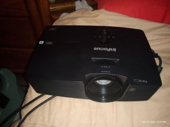 Infocus projector with case