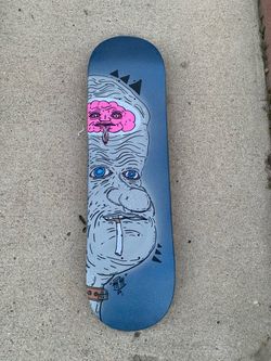 Skate board