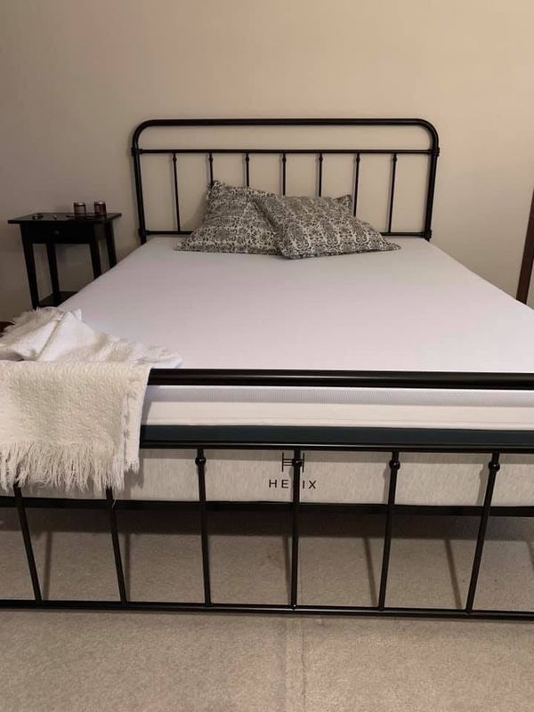 Queen, memory foam topper mattress for Sale in Tucson, AZ ...