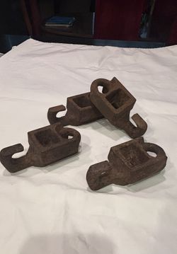 Vintage Cast Iron Hooks (set of 4)