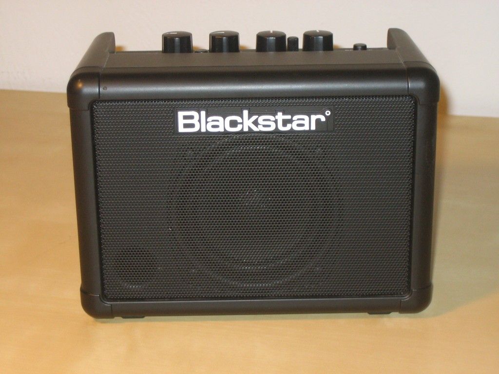 Blackstar Fly 3 Amp w/ AC Power Supply