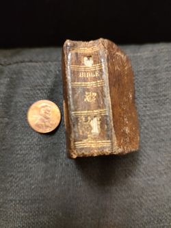 Rare 1- Mini Bibles & 1- Mini The Baby Bible Prayer Book