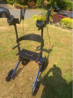 Upright walker sit and stand