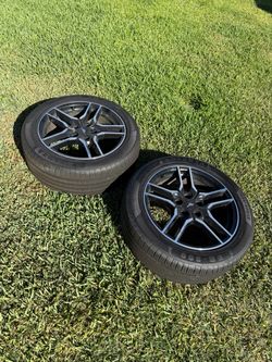 Mustang OEM Front Wheels