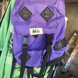 Vintage REI Purple Camping Hiking Backpack In Great Condition