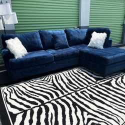 Sectional Couch Cash Only