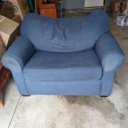 Country Blue 💙 Oversized Chair