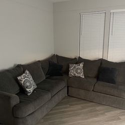 Large Sectional Sleeper sofa Couch 
