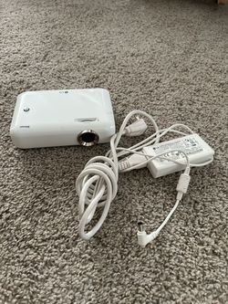LG projector
