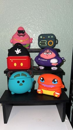 AirPods/ Cases 
