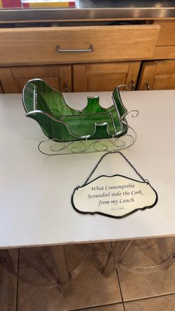 Vintage Stain Glass Green Christmas Sleigh. Excellent Condition. Quite Beautiful  Measures 9x6x5