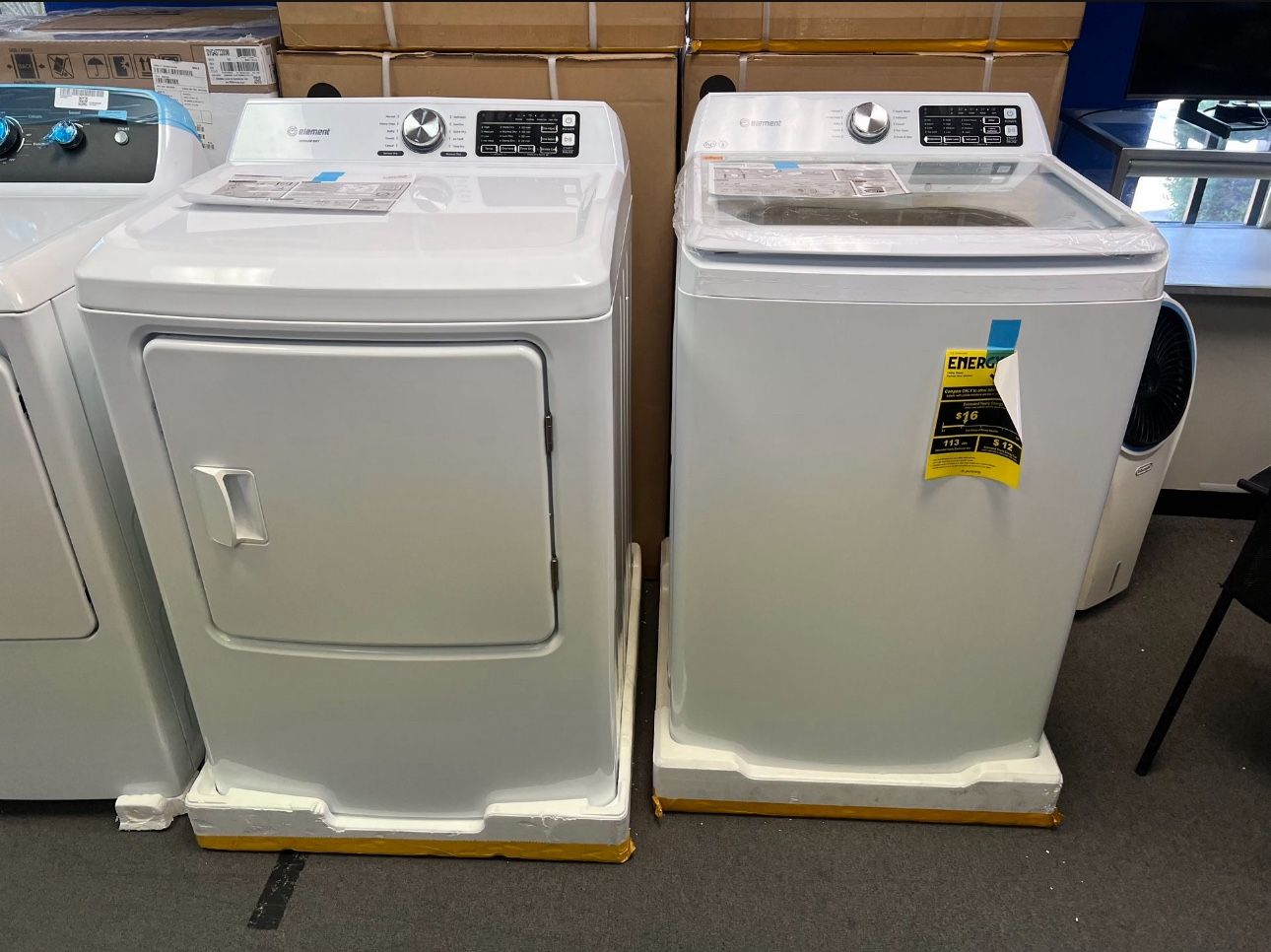Element 4.1Cu Top Load Washer 7.0 Cu Gas Dryer