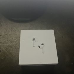 Gen 4 AirPods Price Negotiable 