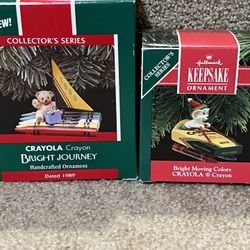 1(contact info removed) Hallmark  Ornament Crayola Bright Moving Colors Sled Mouse Journey