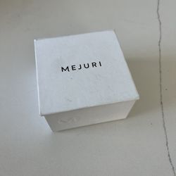 Mejuri Eye Necklace 