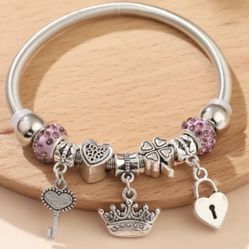 2159-PCM Snake Stretch Chain  Beads And Charm Bracelet