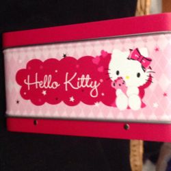 Hello Kitty lunch box with puzzle