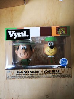 Funko Vynl. Ranger Smith + Yogi Bear