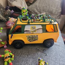 Miscellaneous Ninja Turtle Bundle.
