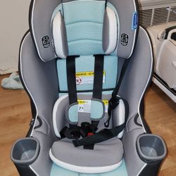 Graco Extend2fit Baby Car Seat 4-65 Lbs "Used"