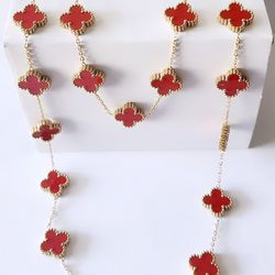 Red Clover Necklace