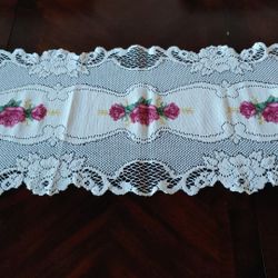 Vintage table runner